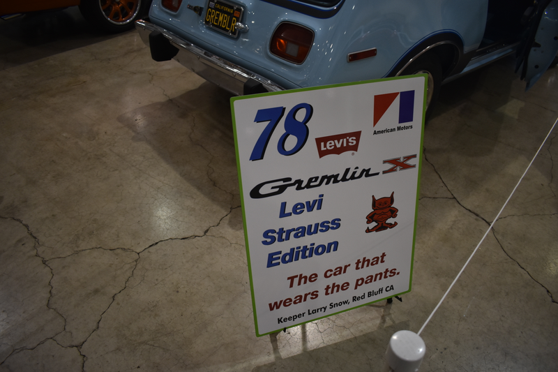 Illustration for article titled Salem Roadster Show Coverage